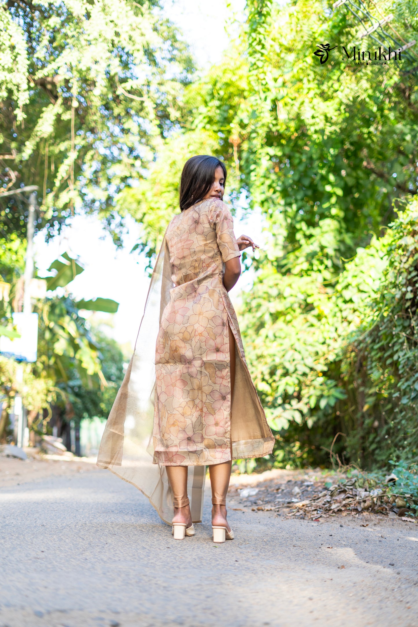 2-piece set: top and dupatta set