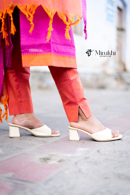 Salwar suit