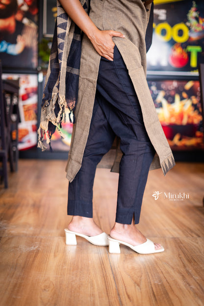 Salwar suit