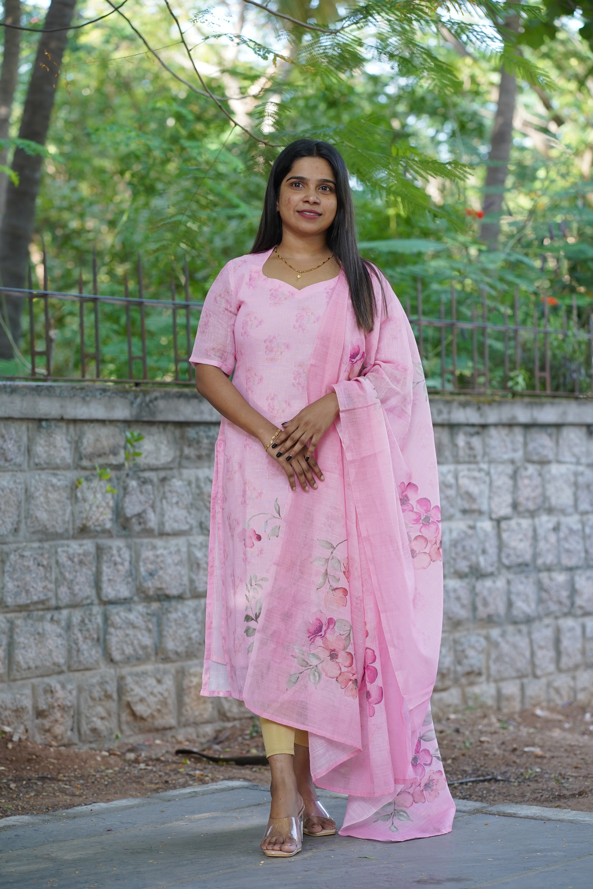 2-piece set: top and dupatta set