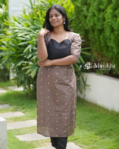 Kayalvizhi